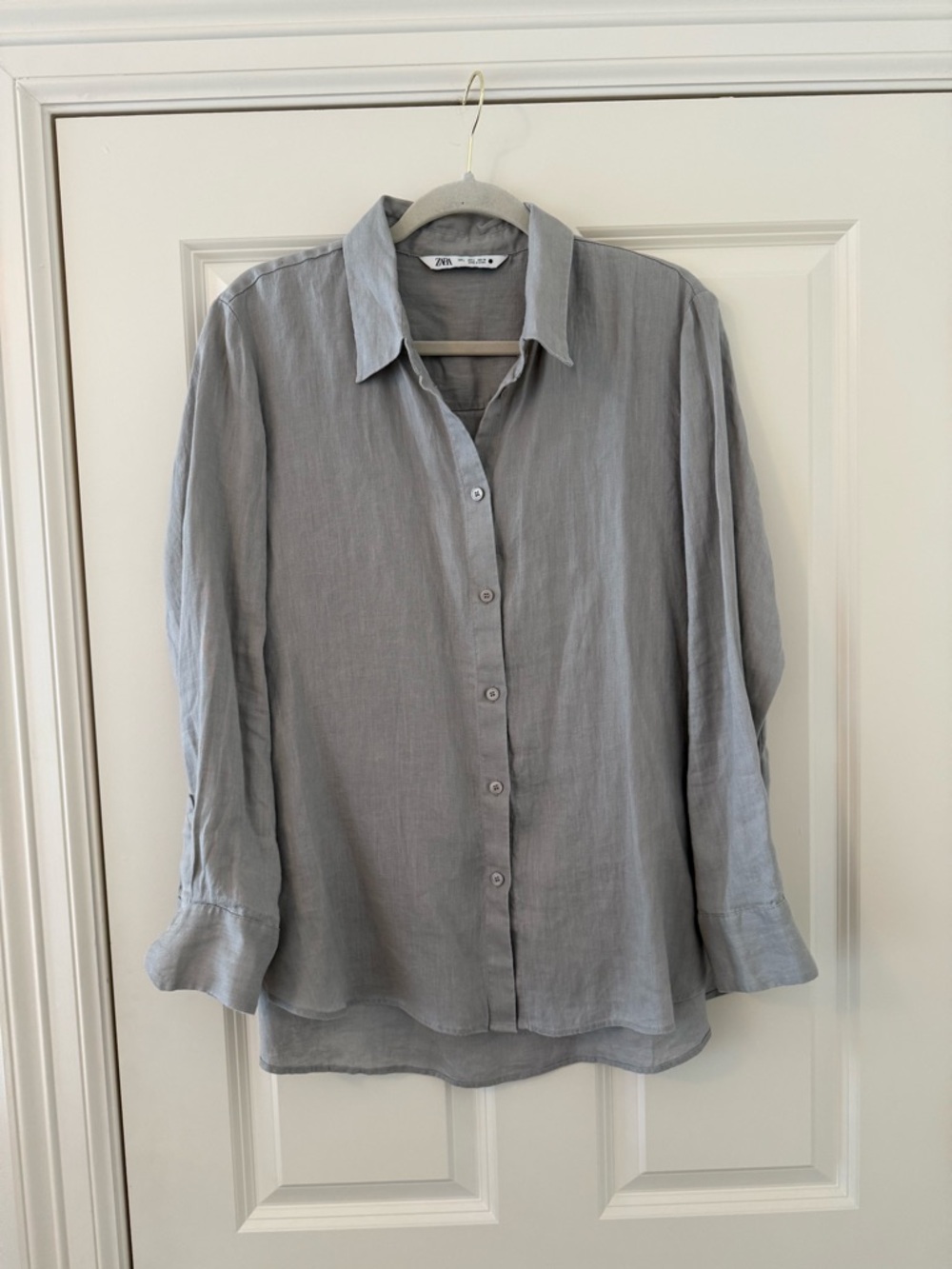 Zara 100% Linen Women’s Gray Long-Sleeve Button-Down Shirt